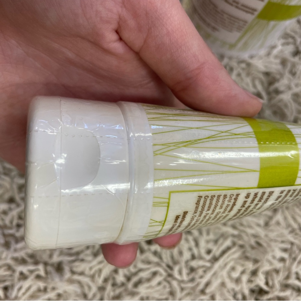 DiCesare Hair Care Bundle (Shampoo, Conditioner, Styling Cream, Musse) RARE - Picture 12 of 13